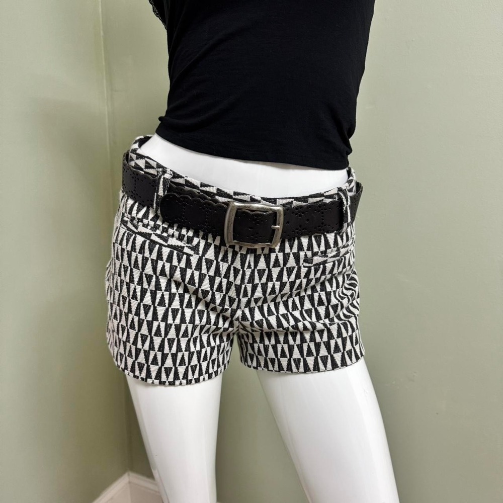 Cartonnier Black & White Geometric Print Shorts –‎ Anthropologie Boho Chic